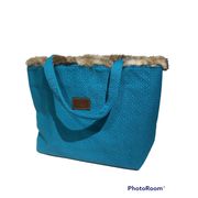 Quilted Pebbles Tote Bag - Peacock